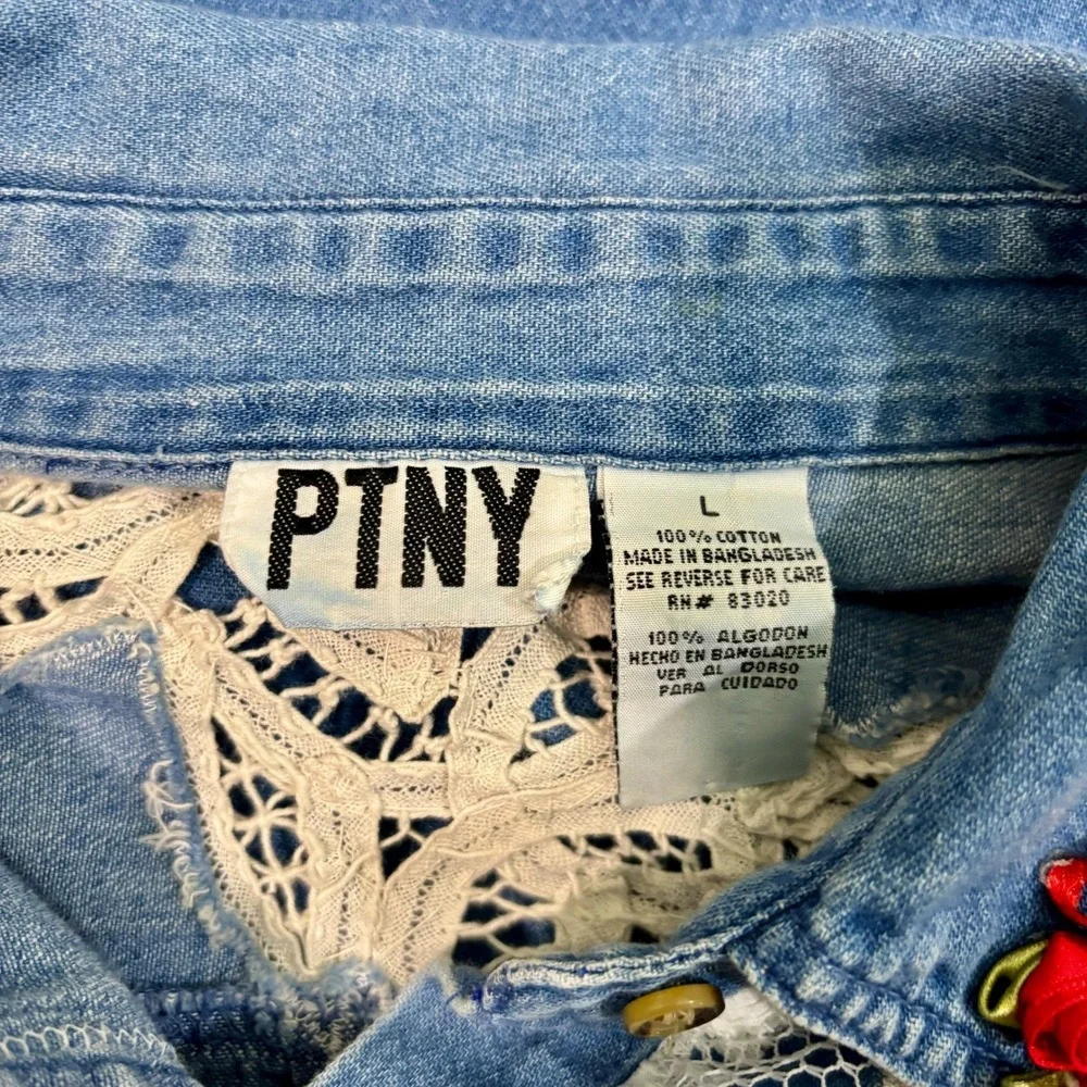 PTNY Denim Shirt Lace Applique Rose Accents Western Blouse‎ Size Large 90s
